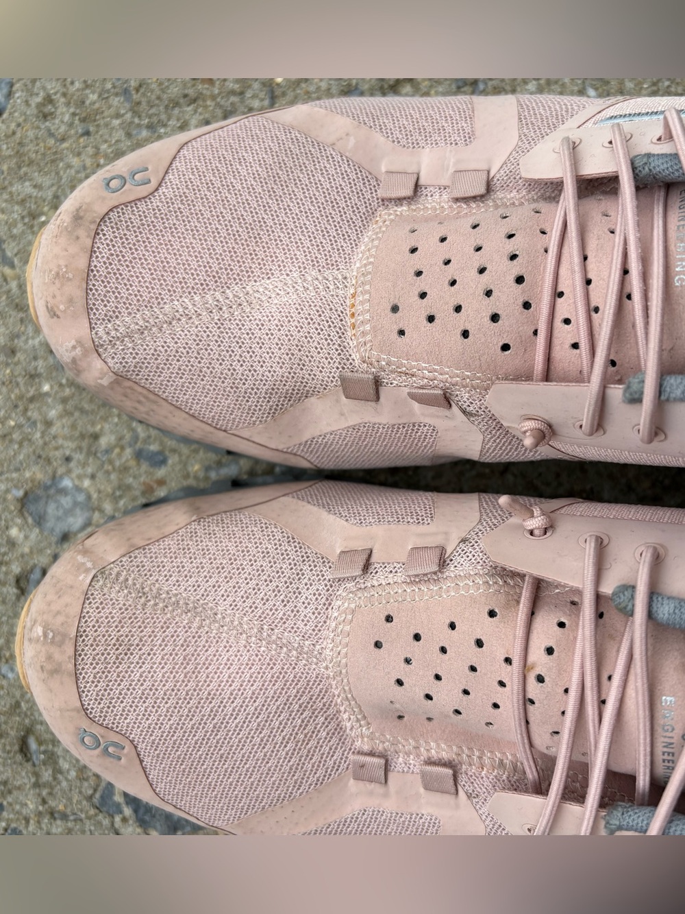 On Running Cloud Women’s Waterproof Shoes – Size 9– Blush Pink & Gray - Picture 2 of 12